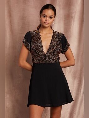 Cleobella Cleo Embellished Mini Dress Black Short Sleeve Fit & Flare Beaded M